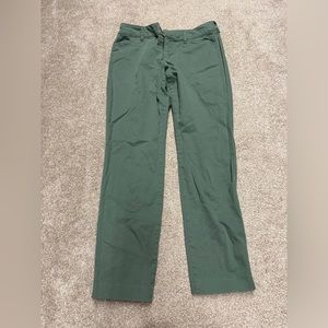 Old Navy Pixie Pant